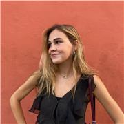Profesora de ingles, con título C1, clases tanto on-line como presenciales